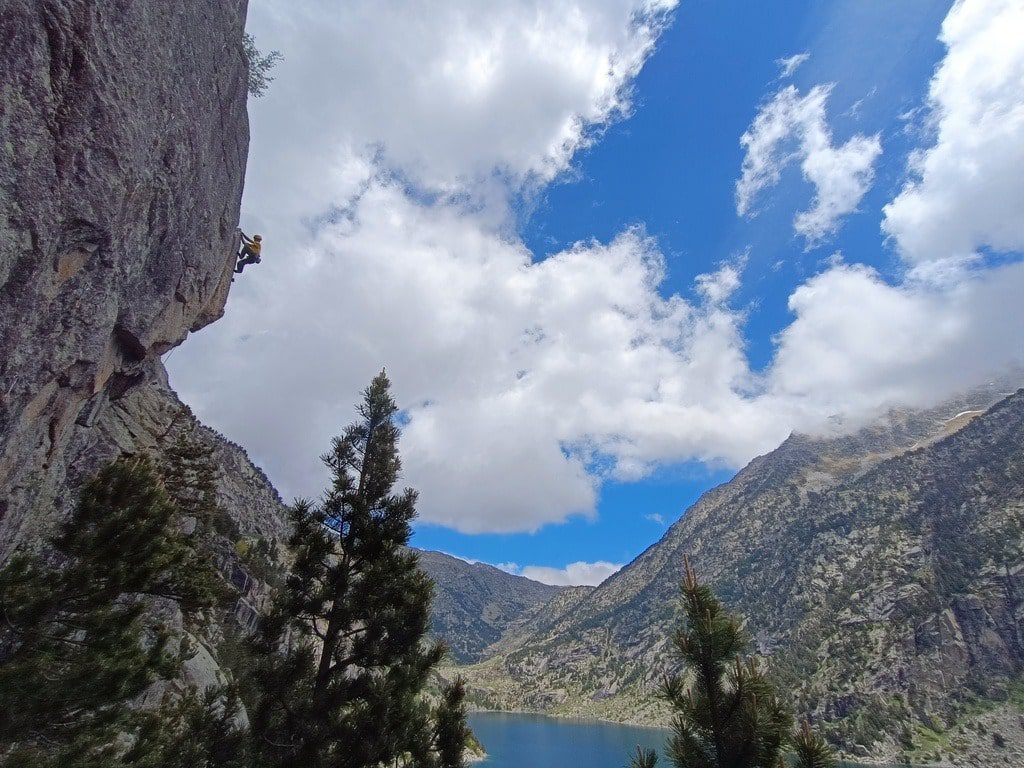 verano escalada vall de boi