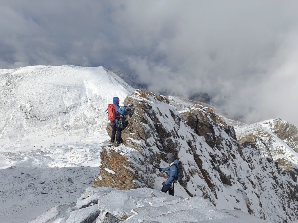 Invierno alpinismo