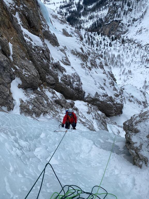 Invierno escalada en hielo Sidarta Gallego