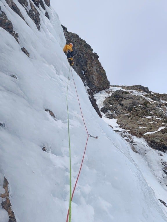 Invierno escalada en hielo Sidarta Gallego