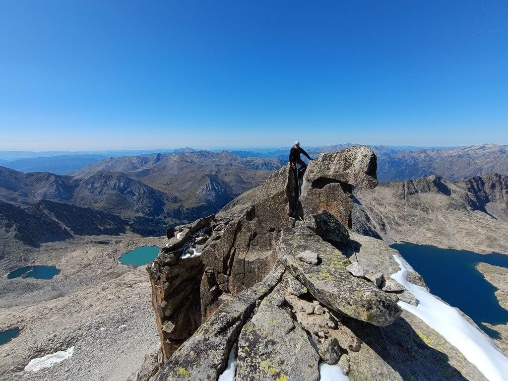 verano crestas pirinro aragonés